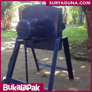 Mesin Pencacah Pakan Ternak