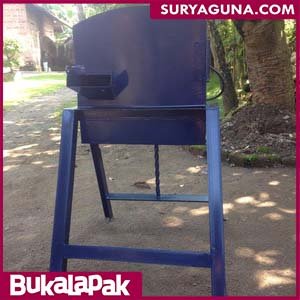Mesin Pencacah Pakan Ternak